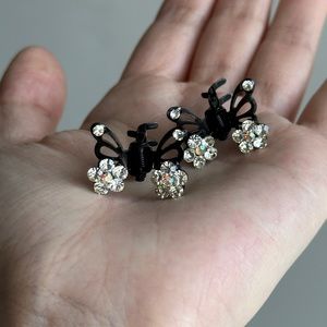 Butterfly hair clips